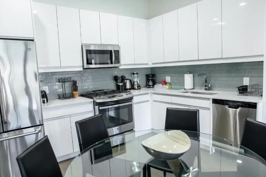 Dharma Home Suites Hoboken Exteriér fotografie