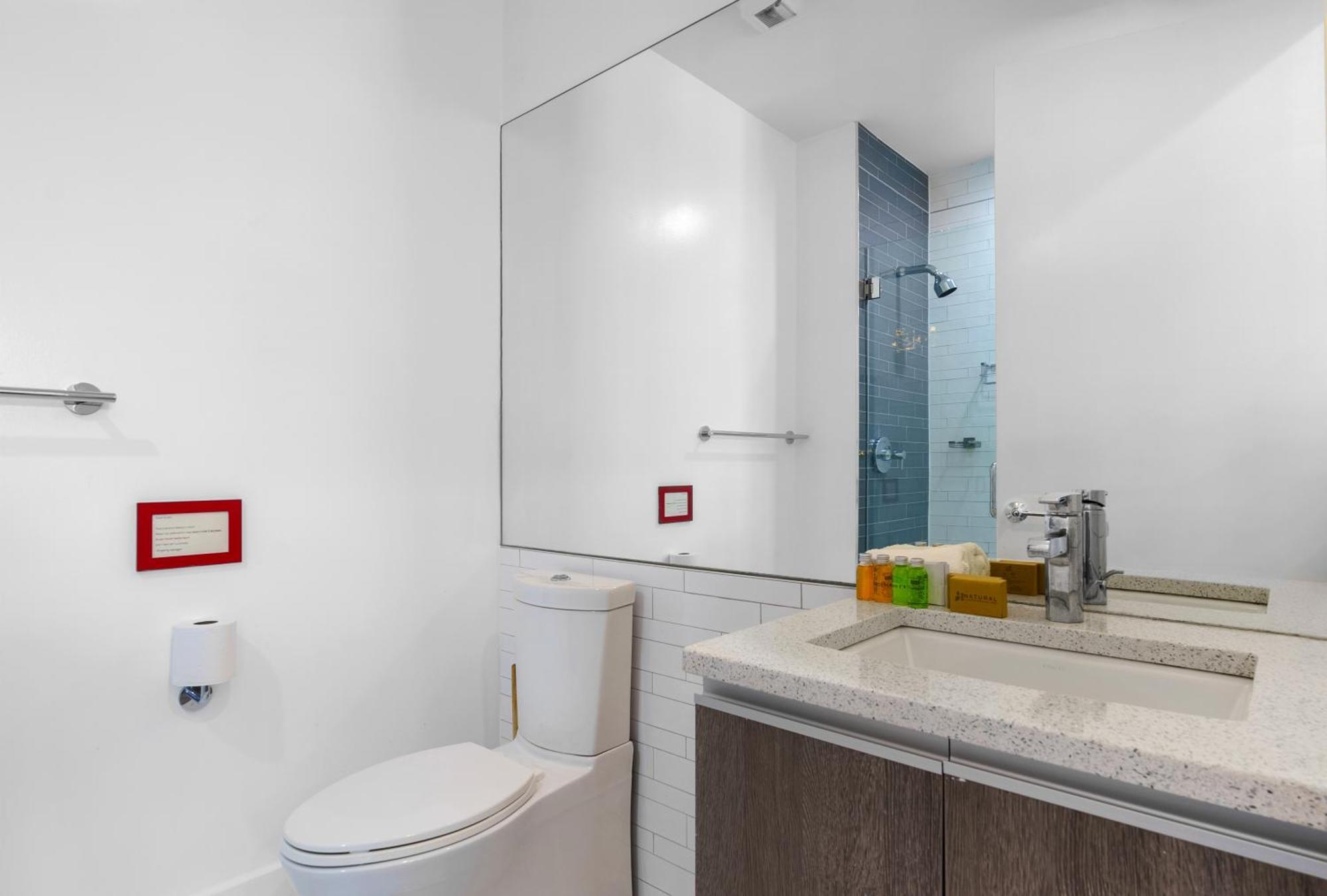 Dharma Home Suites Hoboken Exteriér fotografie